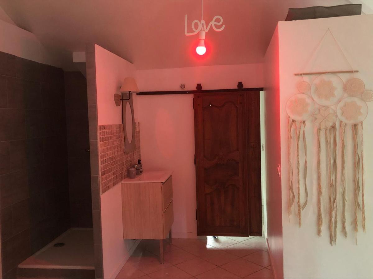 La Pomme D'amour * Saint-Genet-Lerpt